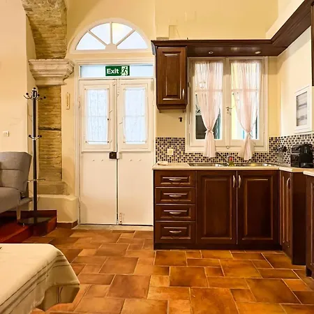 Casa Di Peve Corfu Old Town Venetian Apartment
